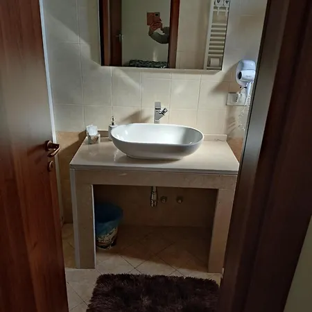 De Mauro 4*
